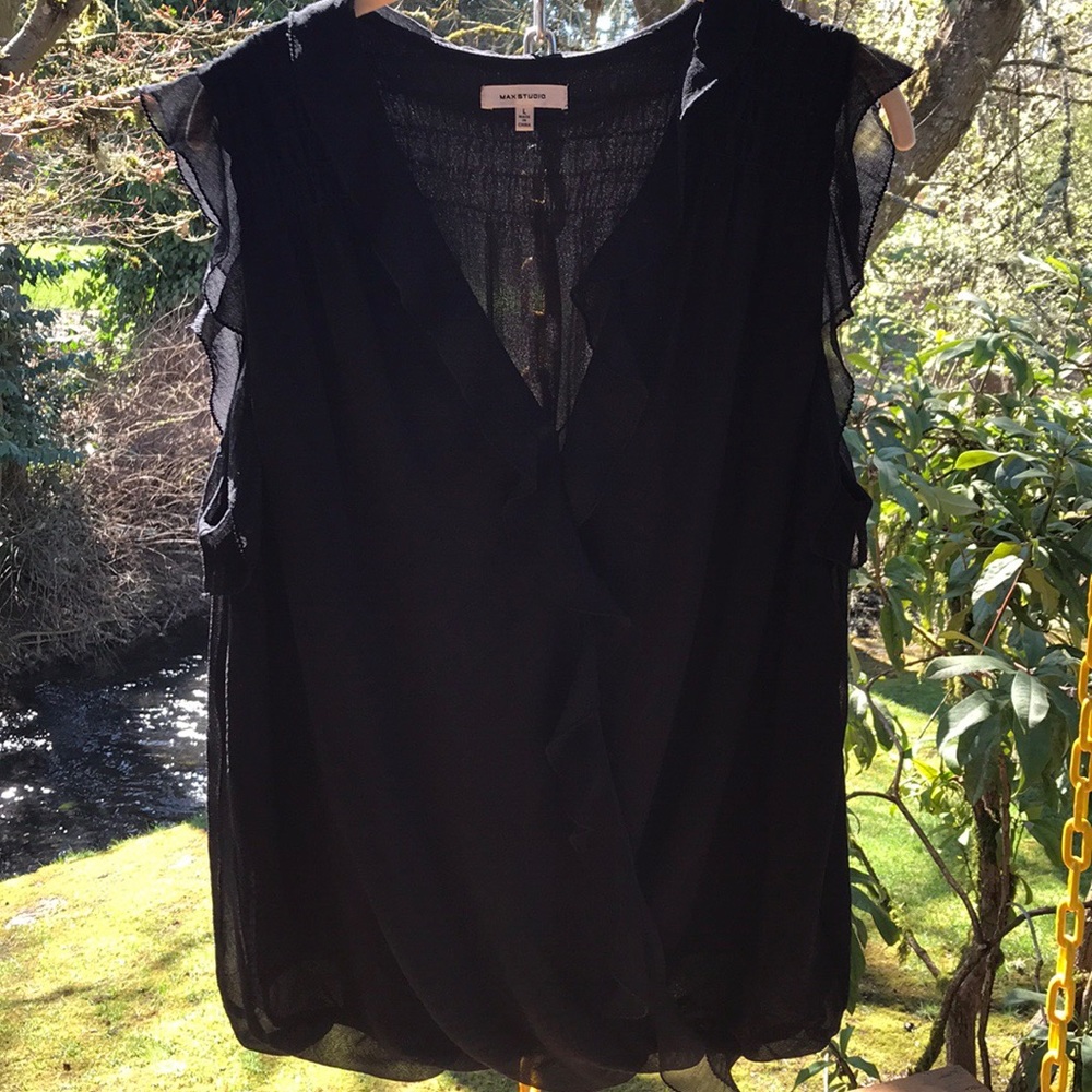Max Studio Flutter Sleeve Blouse